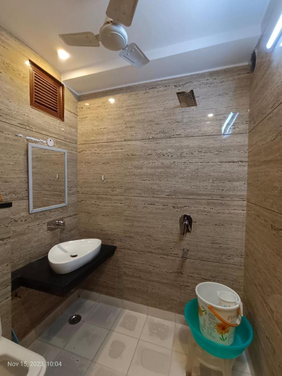 Hotel Perfect Spot- Main Bazar - Walking Metro Station Νέο Δελχί Εξωτερικό φωτογραφία
