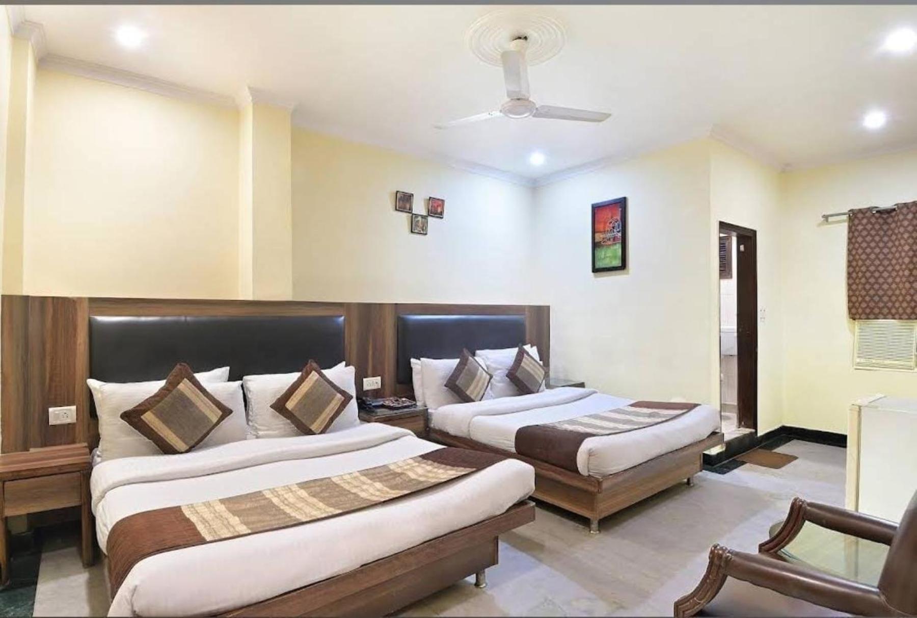 Hotel Perfect Spot- Main Bazar - Walking Metro Station Νέο Δελχί Εξωτερικό φωτογραφία